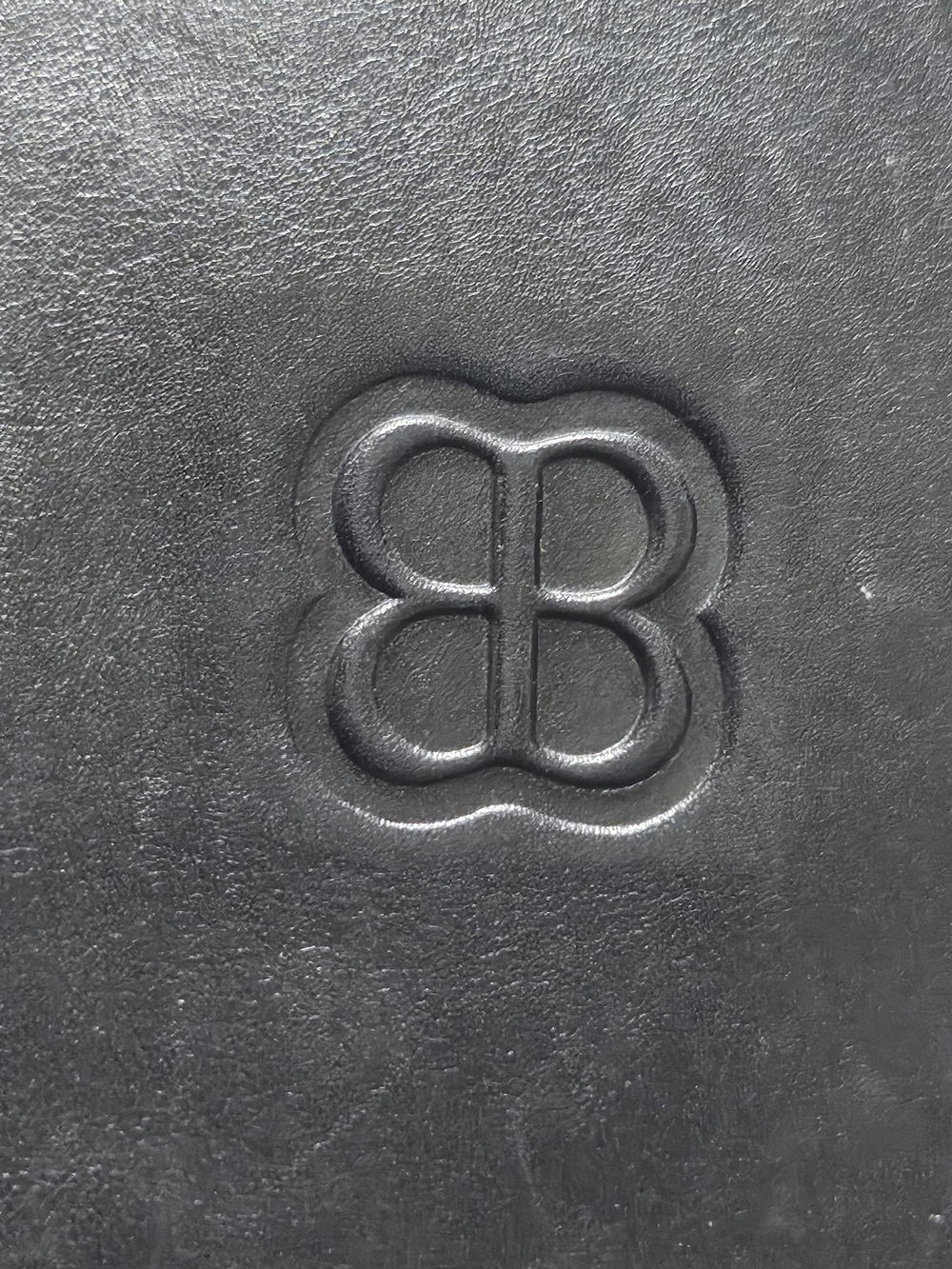 Balenciaga Vintage BB Logo Leather Bifold Wallet - Picture 14 of 15
